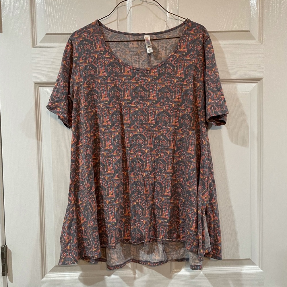 Lularoe perfect T